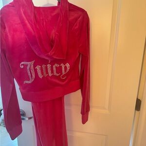 Pink Juicy Couture Sweatsuit. NEW